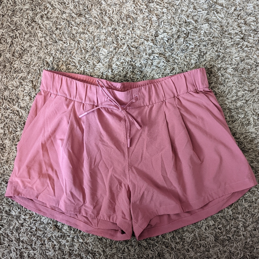 Lululemon Stroll At Sundown Shorts
